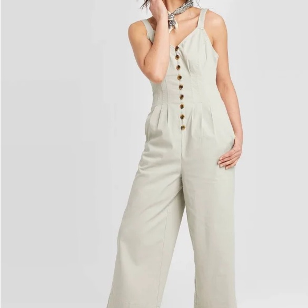 Universal Thread Sage Sleeveless Jumpsuit